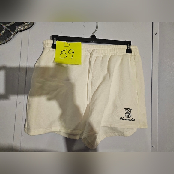 Victoria Secret White Jogging Shorts NWT Size Large Black Logo - Picture 2 of 9